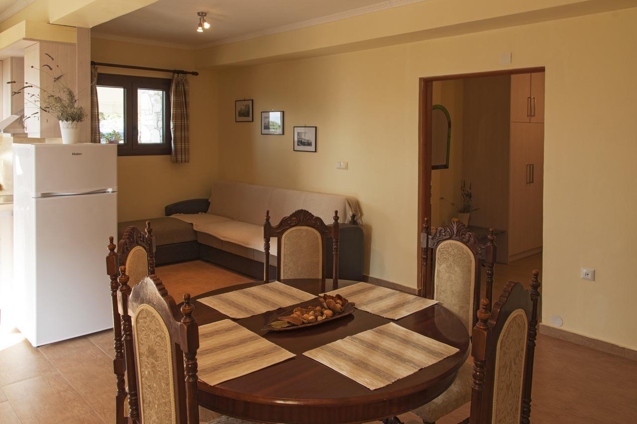 Daire Ellinas Homes *